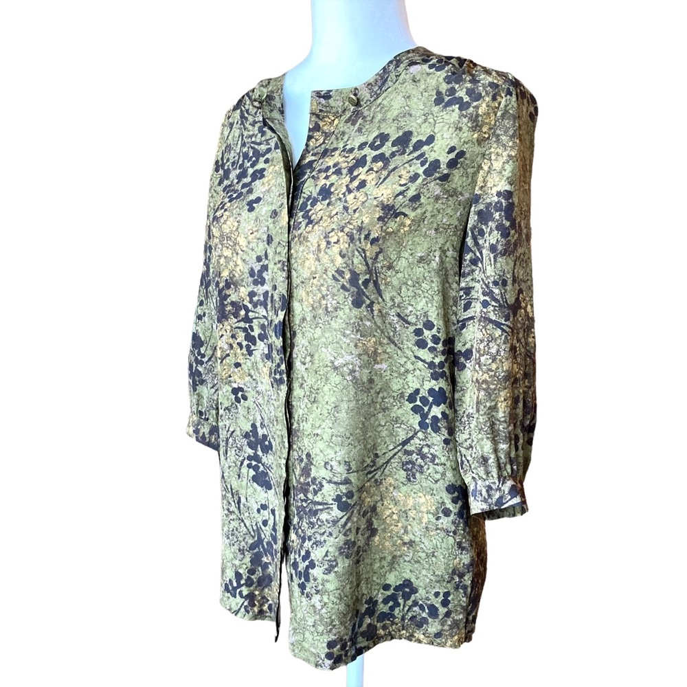Banana Republic Women’s silk olive green quarter length sleeve blouse - S - Picture 2 of 12